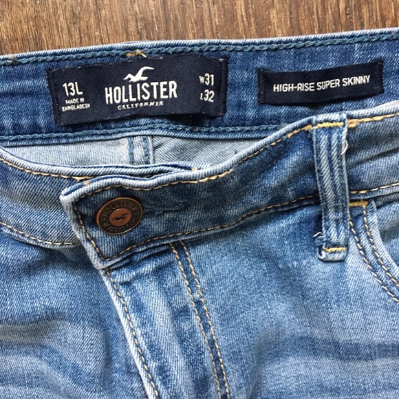 Hollister high- rise Super stretch jeans - Picture 3 of 4